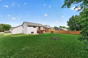 1002 3rd Ave SW, Isanti, MN 55040 - Photo 30