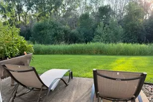 3176 Juniper Ln, Woodbury, MN 55125 - Photo 2