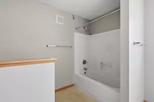3176 Juniper Ln, Woodbury, MN 55125 - Photo 26