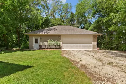 10060 SW 82nd Avenue, Ellendale, MN 56026 - Photo 4
