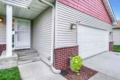 749 Pleasant Avenue, Saint Paul Park, MN 55071 - Photo 4