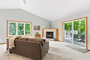 3393 Owasso St, Shoreview, MN 55126 - Photo 10