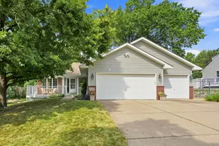 3393 Owasso St, Shoreview, MN 55126 - Photo 4