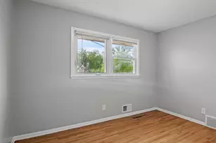 2105 Russell Ave N, Minneapolis, MN 55411 - Photo 18