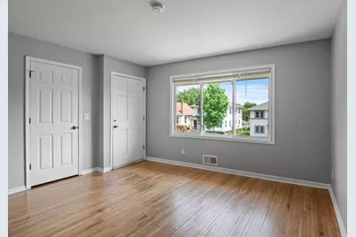 2105 Russell Avenue N, Minneapolis, MN 55411 - Photo 4