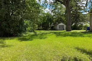 13Xx Hewitt Ave, Saint Paul, MN 55104 - Photo 1