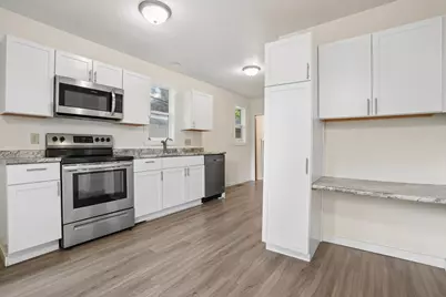 223 11th Avenue N, Fargo, ND 58102 - Photo 12