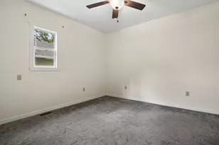 223 11th Ave N, Fargo, ND 58102 - Photo 16