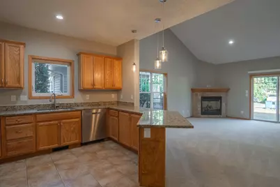 4108 Regent Avenue N, Robbinsdale, MN 55422 - Photo 4