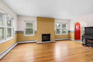2731 Cleveland St NE, Minneapolis, MN 55418 - Photo 2