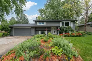 30 Lincoln Ln, New Ulm, MN 56073 - Photo 2