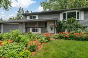 30 Lincoln Ln, New Ulm, MN 56073 - Photo 2