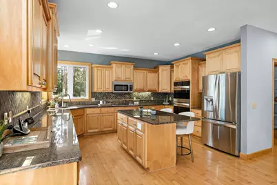 8197 Drexel Court, Eden Prairie, MN 55347 - Photo 6