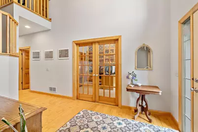 8197 Drexel Court, Eden Prairie, MN 55347 - Photo 4