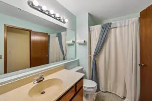 173 Galtier Pl, Shoreview, MN 55126 - Photo 18