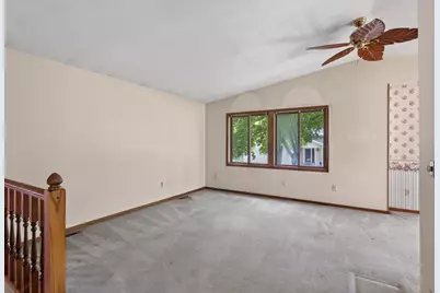 10770 Linwood Forest Drive, Champlin, MN 55316 - Photo 2