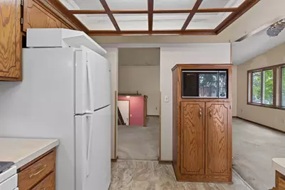 10770 Linwood Forest Drive, Champlin, MN 55316 - Photo 10