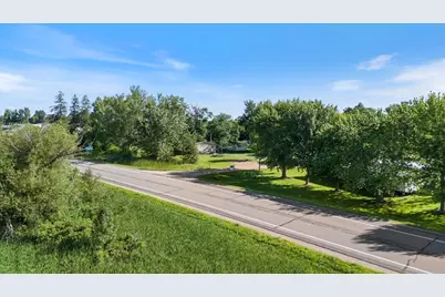 23924 Minnesota Highway 22, Litchfield, MN 55355 - Photo 12