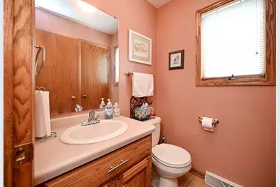 110 Benson Drive, Lewiston, MN 55952 - Photo 10