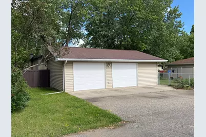 308 Sunset Avenue, Detroit Lakes, MN 56501 - Photo 2