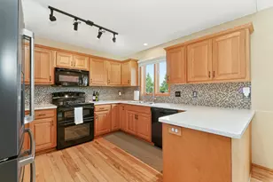 3519 Odyssey Dr SW, Rochester, MN 55902 - Photo 10