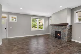 15590 Duck Trail Ln, Apple Valley, MN 55124 - Photo 8