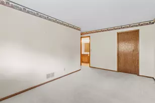 1289 Bridle Path Ct, White Bear Lake, MN 55110 - Photo 20