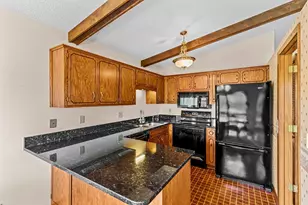 1289 Bridle Path Ct, White Bear Lake, MN 55110 - Photo 4