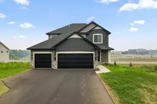 13721 Arrowhead Wy, Rosemount, MN 55068 - Photo 2