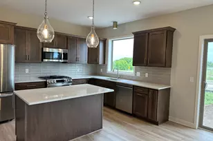 13721 Arrowhead Wy, Rosemount, MN 55068 - Photo 6