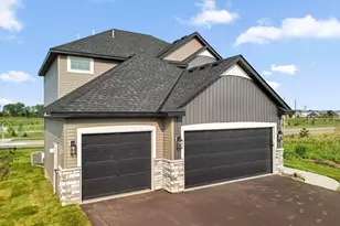 13721 Arrowhead Wy, Rosemount, MN 55068 - Photo 2