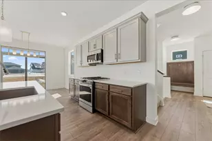 15032 Ardmullivan Ln, Rosemount, MN 55068 - Photo 10