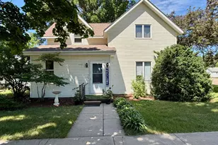 801 Mechanic St, Edgerton, MN 56128 - Photo 1