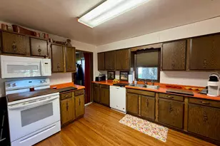 801 Mechanic St, Edgerton, MN 56128 - Photo 14
