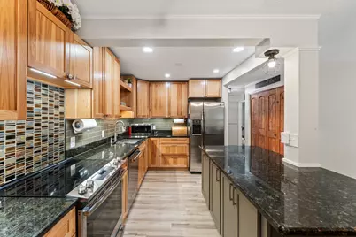 5627 Green Circle Drive #113, Minnetonka, MN 55343 - Photo 6