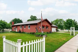 1003 S Elm St, La Crescent, MN 55947 - Photo 20