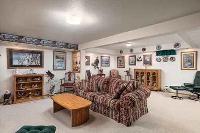 1003 S Elm Street, La Crescent, MN 55947 - Photo 14