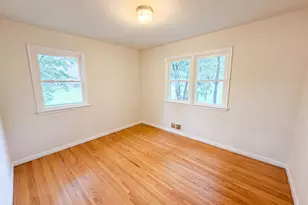 1587 Hudson Rd, Saint Paul, MN 55106 - Photo 4