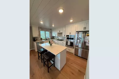 4471 Manitou Road, Excelsior, MN 55331 - Photo 2