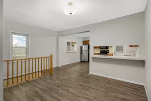 305 Lawson Ave E, Saint Paul, MN 55130 - Photo 6