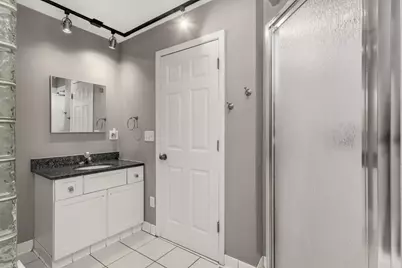 305 Lawson Avenue E, Saint Paul, MN 55130 - Photo 14