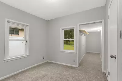 305 Lawson Avenue E, Saint Paul, MN 55130 - Photo 10