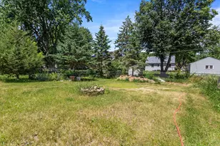527 Emil Ave, Shoreview, MN 55126 - Photo 28