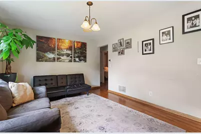 527 Emil Avenue, Shoreview, MN 55126 - Photo 4