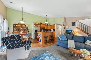 3654 Gershwin Ln N, Oakdale, MN 55128 - Photo 16