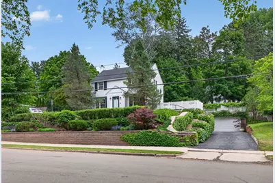 804 14th Avenue SW, Rochester, MN 55902 - Photo 2