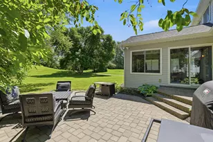 3730 Urbandale Ln N, Plymouth, MN 55446 - Photo 6