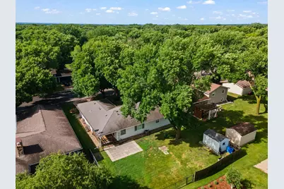 1109 Jefferson Avenue, Marshall, MN 56258 - Photo 32