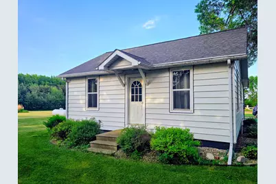 1760 110th Avenue, Pipestone, MN 56164 - Photo 2