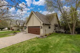 6507 Gleason Ct, Edina, MN 55436 - Photo 2
